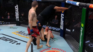 Михал Олексейчук финишировал Сэма Элви в первом раунде!