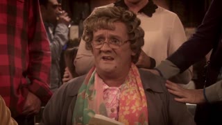 Семейка миссис Браун / сезон 3 / 11 из 23 / озвучка